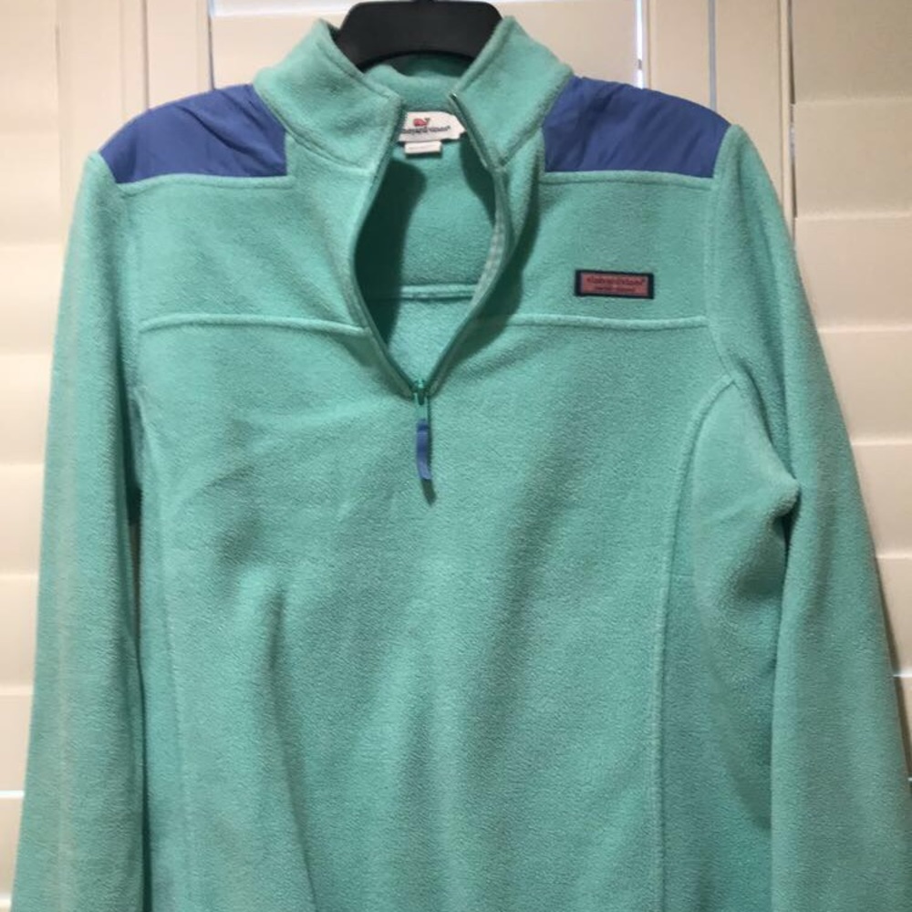 Vineyard vines pullover